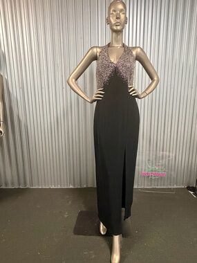 Cassandra Stone Black Silver Beaded Halter Evening Gown Size 14